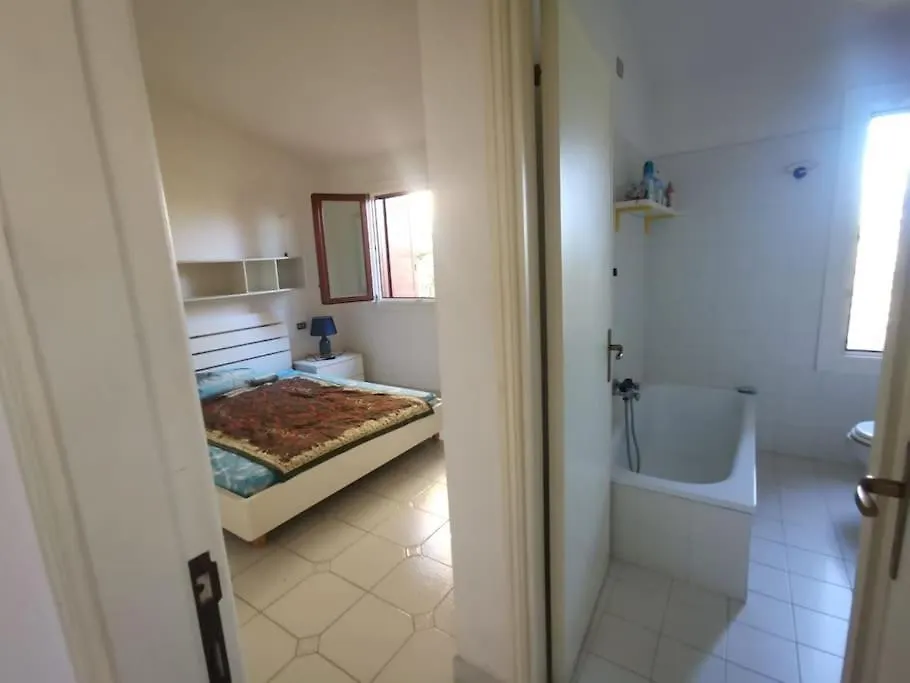 Acquazzurra A Punta Molara Villa San Teodoro 0*,
