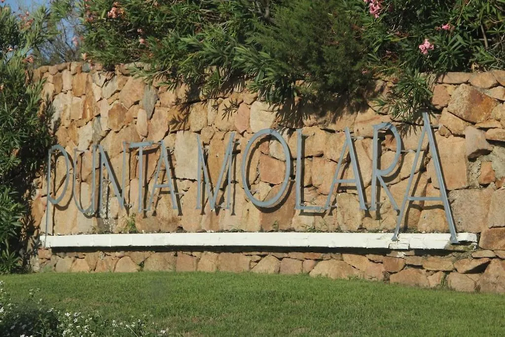 Acquazzurra A Punta Molara Villa San Teodoro 0*,