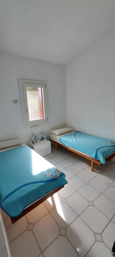 Acquazzurra A Punta Molara Villa San Teodoro Nyaraló